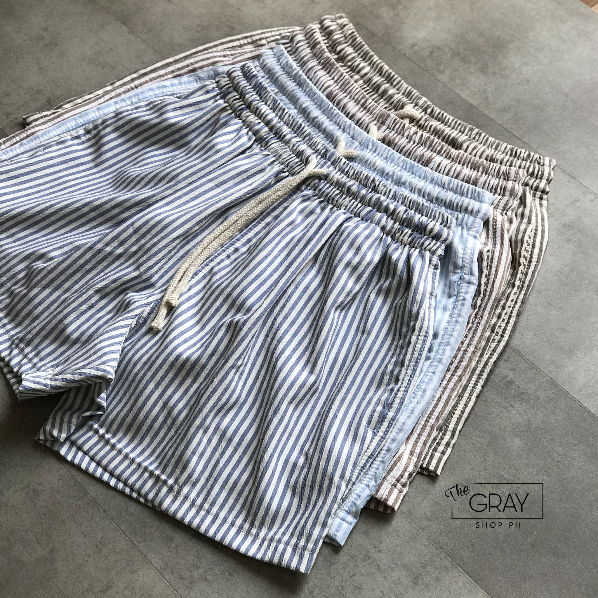 MUN STRIPED SHORTS